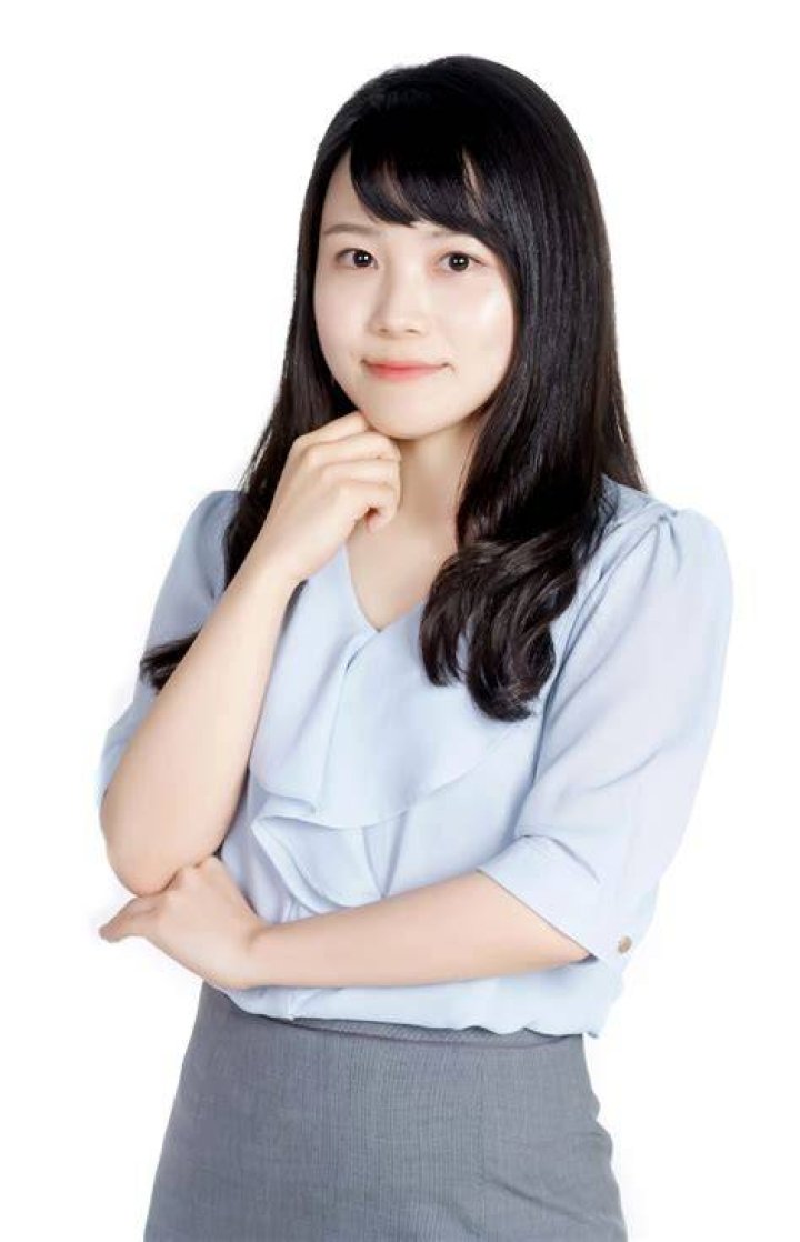 石原みさと プロフィール 写真
